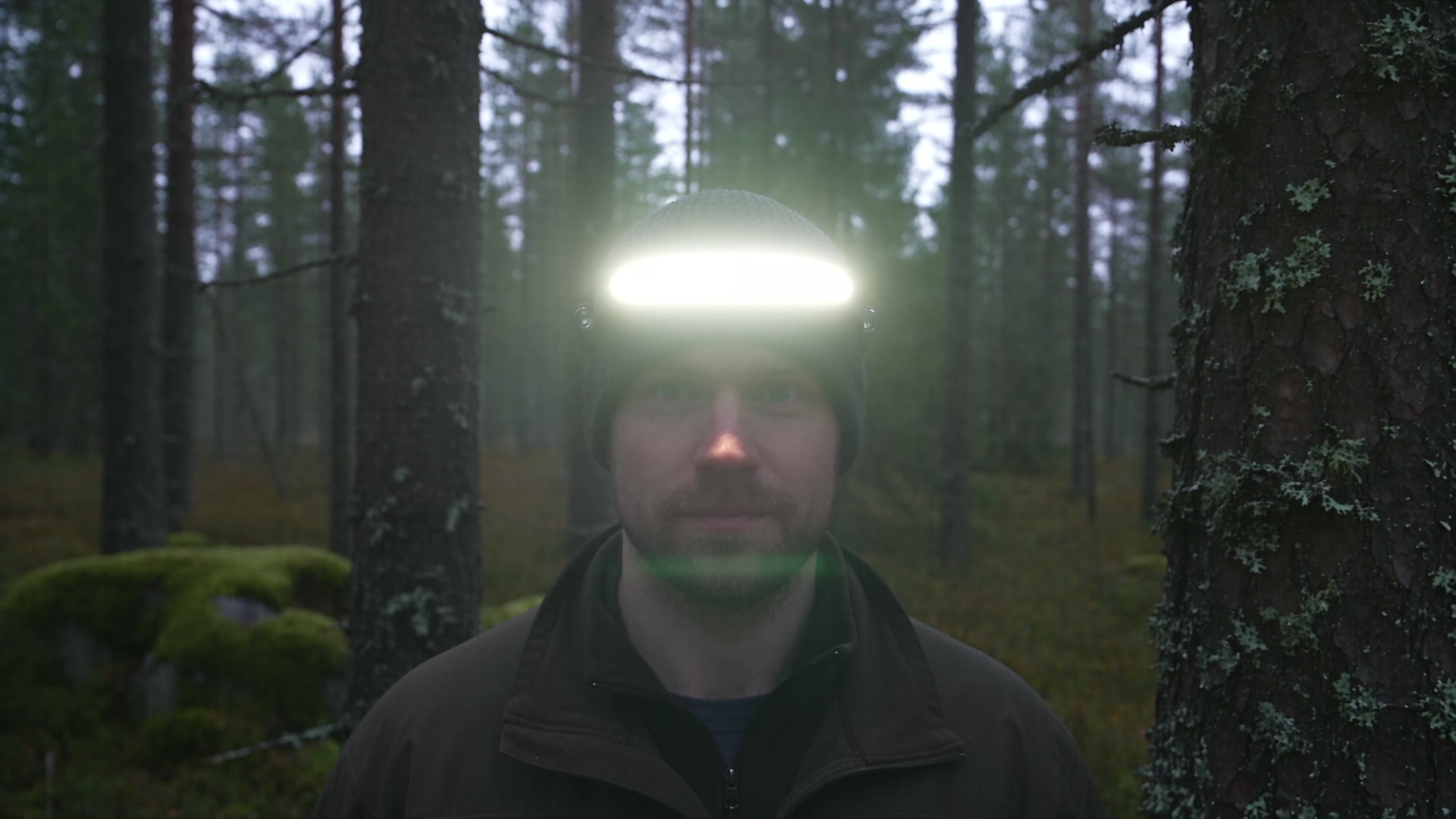 Pannlampans rörelsesensor demonstreras
